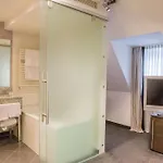 Hotel Western Premier Rebstock 4*