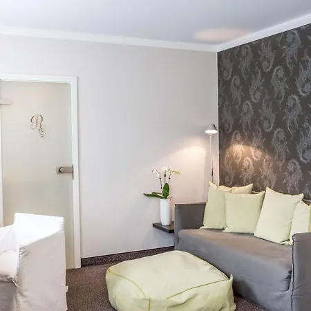Hotel Western Premier Rebstock 4*