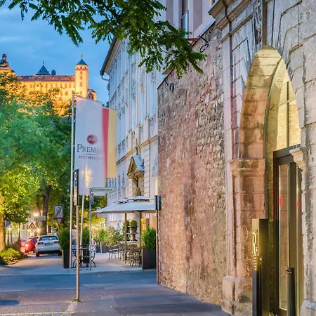 Hotel Western Premier Rebstock 4*