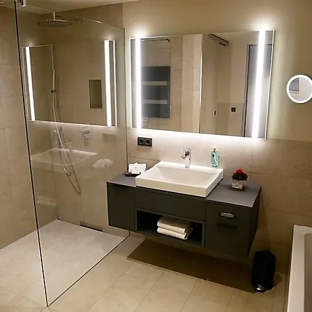 Otel Western Premier Rebstock